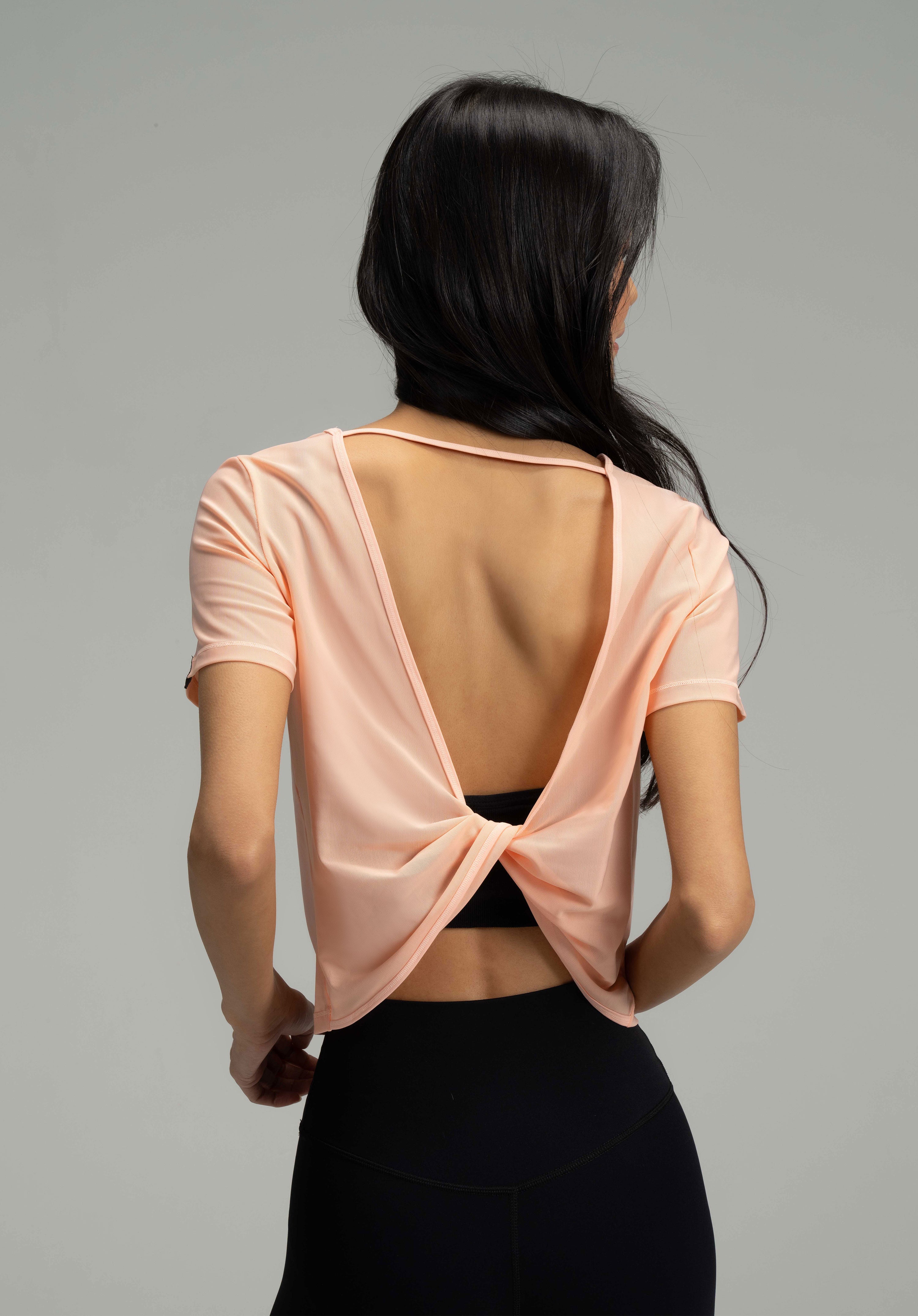 Back Twist Short Sleeve