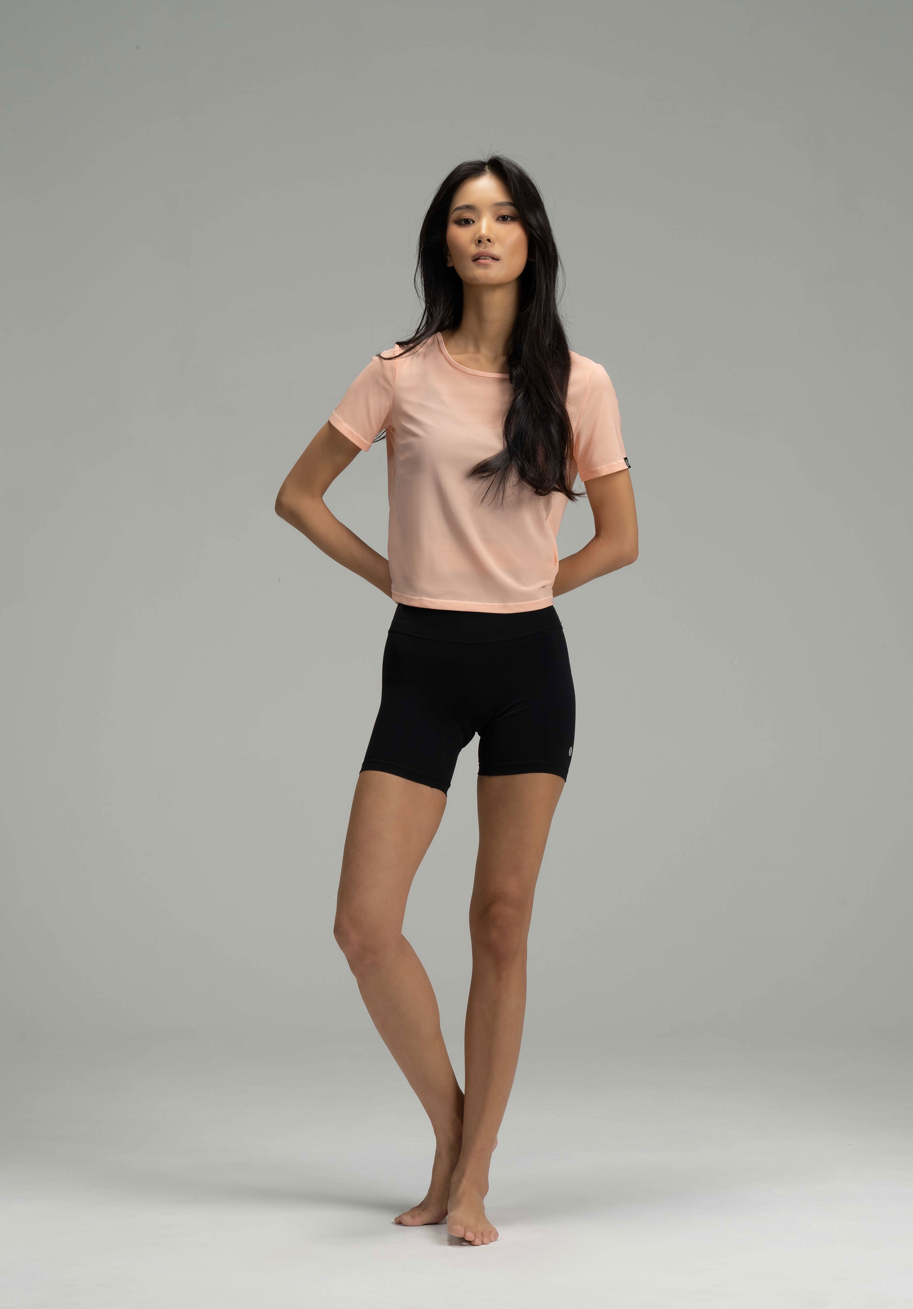 Back Twist Short Sleeve