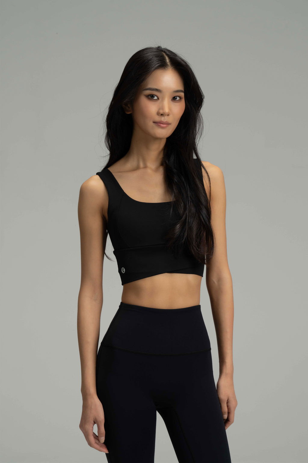ContourHold V-Cut Sports Bra