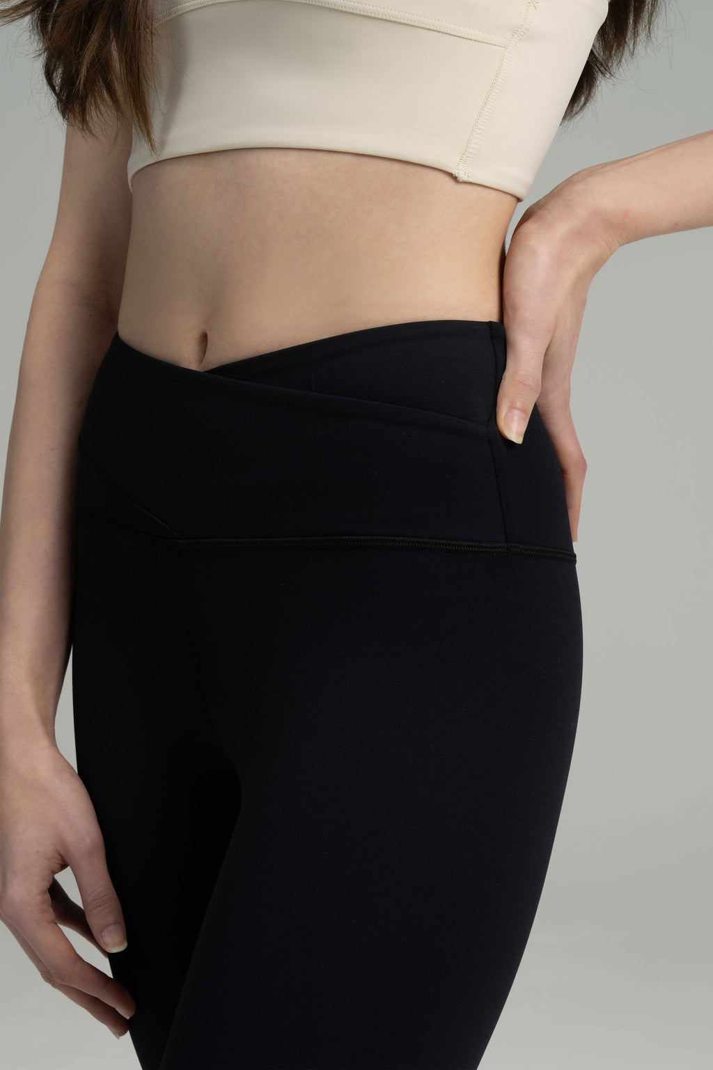 CrossBand Sculpting Leggings